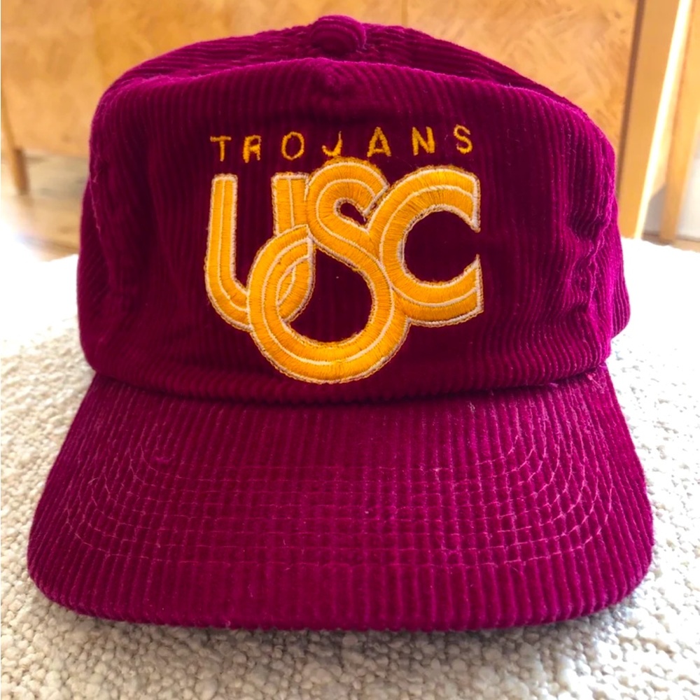 Vintage, Throwback Corduroy USC Trojans Baseball Cap!!